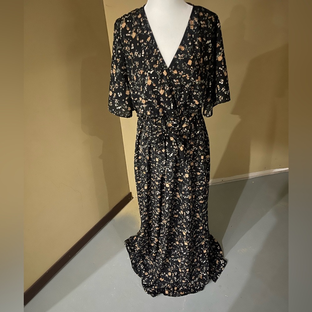 ⭐️TAKE 50% OFF⭐️ SHEIN maxi dress